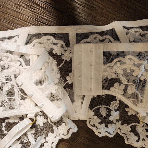 Mapale Lace Longline Bra & Strappy Thong Set NWT White XL - Picture 7 of 16